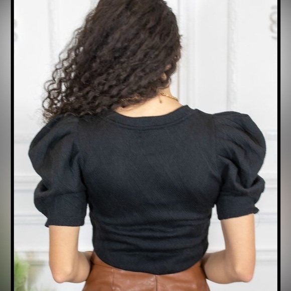 Elegant Black Puff Sleeve Top - Picture 3 of 3